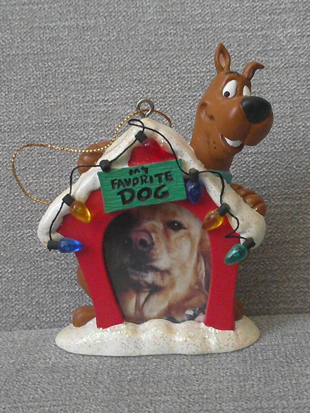 Vintage 1999 Warner Bros. Studio Store Scooby Doo Photo Favorite Dog Ornament